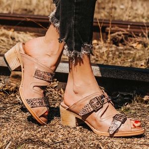 Caprice Free Bird Sandals